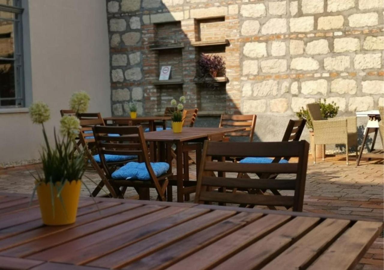 Villa Florencia Eger Luaran gambar