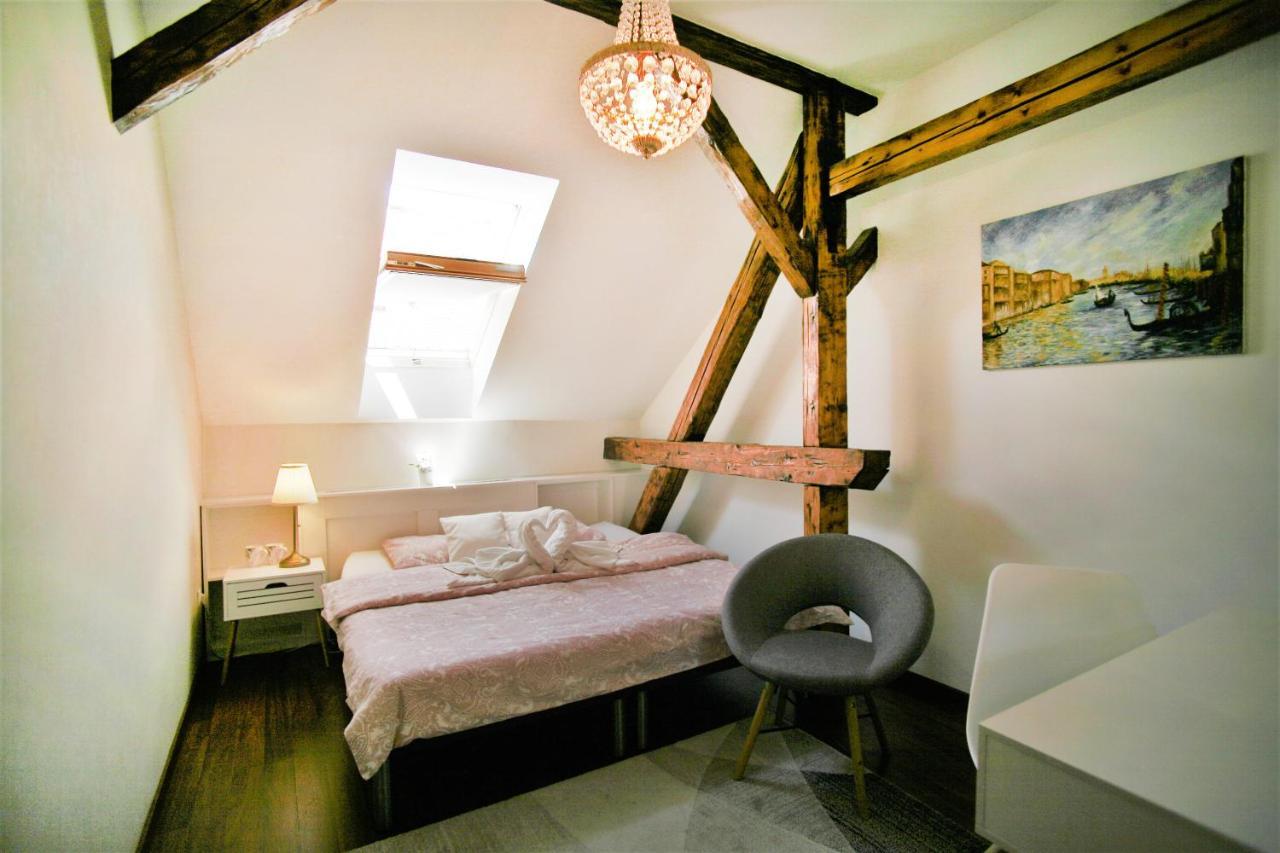 Villa Florencia Eger Luaran gambar